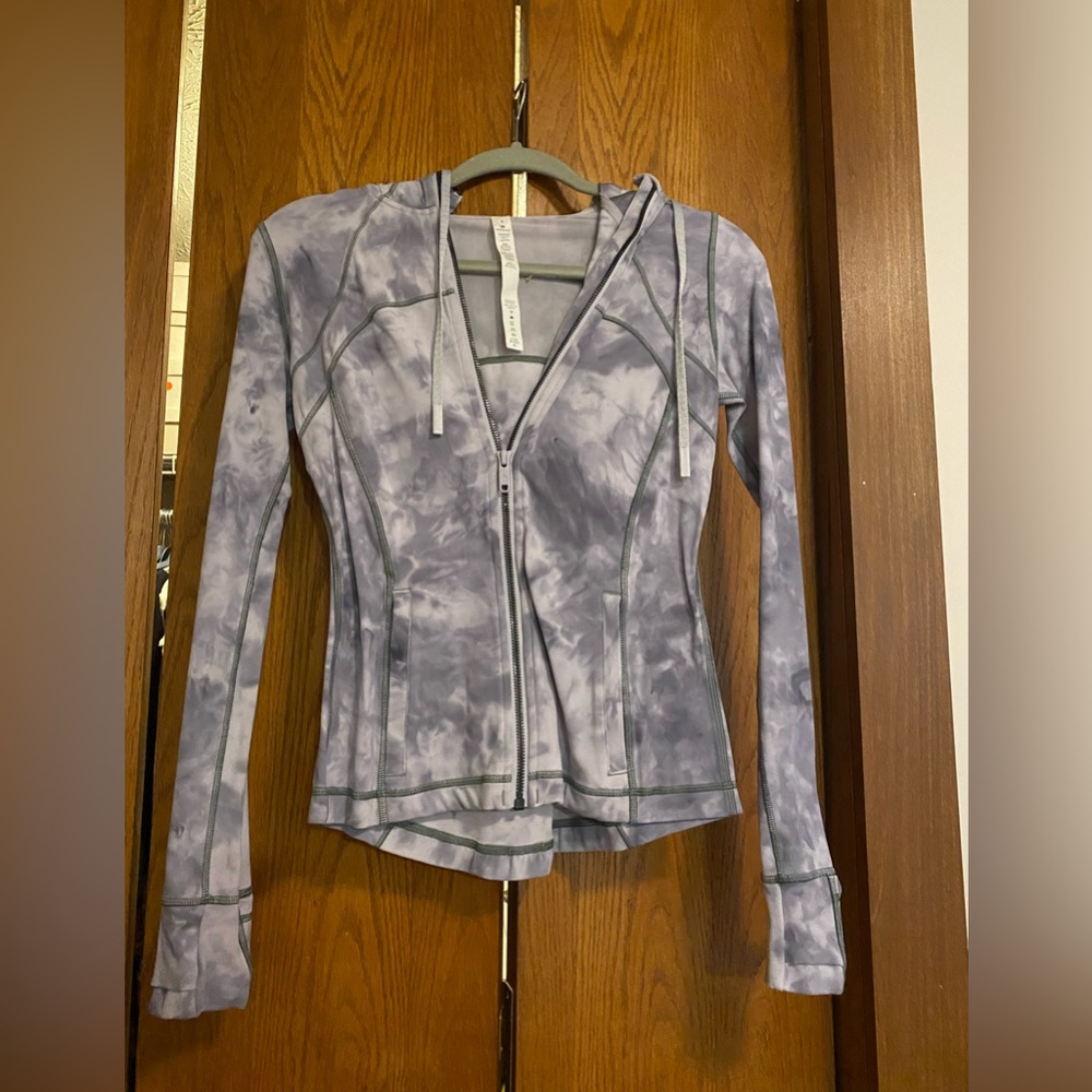 Lululemon hooded define jacket Nulu size 4